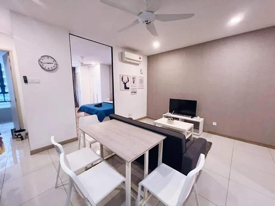 Promo Connected Train 2 Bedroom Kuala Lumpur 0*,